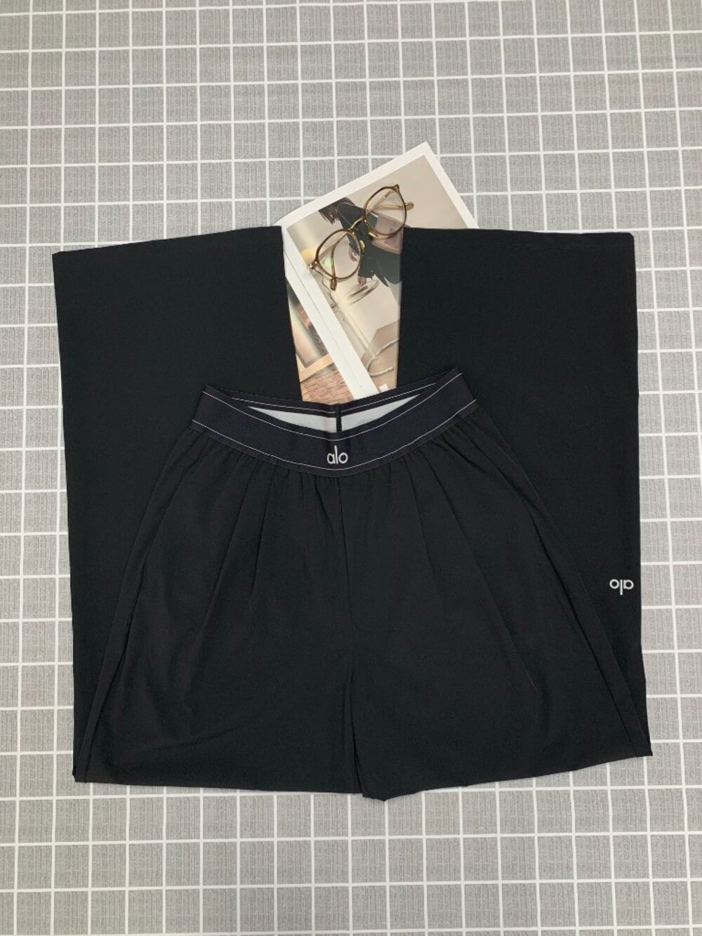 ALO Yoga Black Suit Up Pants (Regular 30-inch)😉Athleisure Office Women's XS📚 - Picture 3 of 10